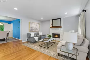 10945 SW 61st Ave, Portland, OR 97219 - Photo 7