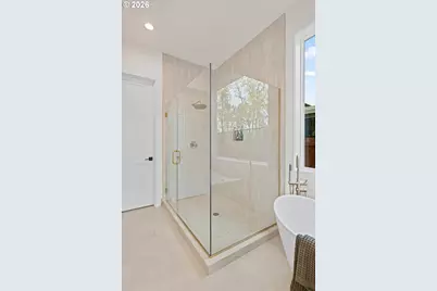 2040 S River Rd, Kelso, WA 98626 - Photo 37