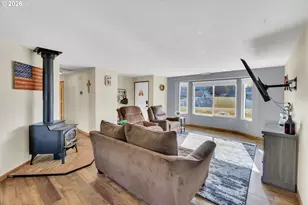 505 N Hubbard Ave, Yacolt, WA 98675 - Photo 5