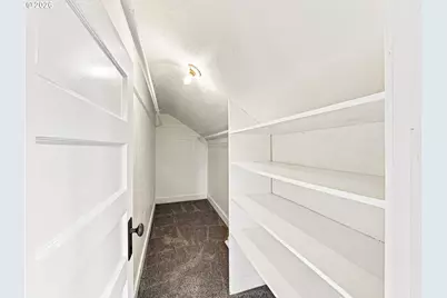 810 Center St, Oregon City, OR 97045 - Photo 35
