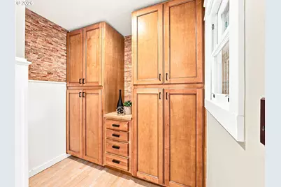 810 Center St, Oregon City, OR 97045 - Photo 21