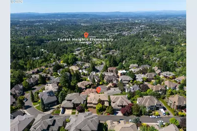 9212 NW McKenna Dr, Portland, OR 97229 - Photo 23