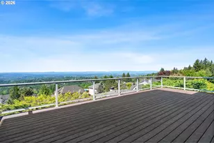 9212 NW McKenna Dr, Portland, OR 97229 - Photo 21