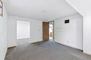 7710 N Washburne Ave, Portland, OR 97217 - Photo 31