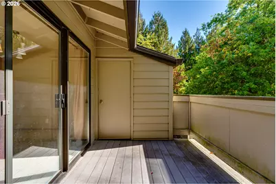 2083 Lake Isle Dr, Eugene, OR 97401 - Photo 15