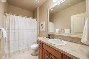 8704 SW Marseilles Dr, Beaverton, OR 97007 - Photo 39