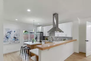 9449 N Geneva Ave, Portland, OR 97203 - Photo 5