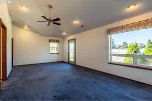 277 10th St SE, Bandon, OR 97411 - Photo 39