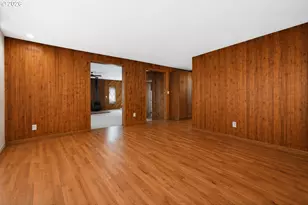 111 NE 194th Ave, Portland, OR 97230 - Photo 7