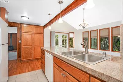 111 NE 194th Ave, Portland, OR 97230 - Photo 13