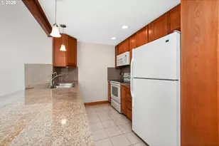 111 NE 194th Ave, Portland, OR 97230 - Photo 15