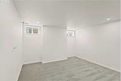 1224 NE Roselawn St, Portland, OR 97211 - Photo 25