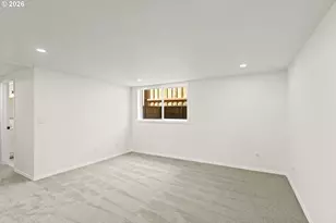 1224 NE Roselawn St, Portland, OR 97211 - Photo 27