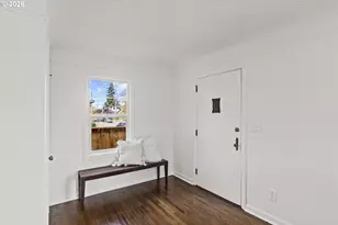 1224 NE Roselawn St, Portland, OR 97211 - Photo 5