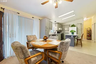 281 Heavenly Ct, Sutherlin, OR 97479 - Photo 21