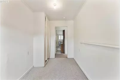 643 SE Parrott St, Roseburg, OR 97470 - Photo 25