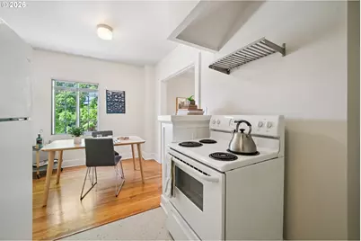 2829 SE Belmont St #308, Portland, OR 97214 - Photo 11