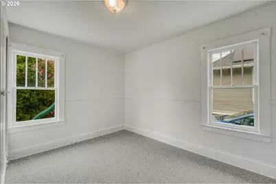 5819 N Concord Ave, Portland, OR 97217 - Photo 15