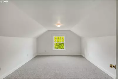 5819 N Concord Ave, Portland, OR 97217 - Photo 17