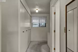 4427 Fox Hollow Rd, Eugene, OR 97405 - Photo 23