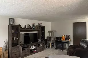 885 NE Sunset St, Roseburg, OR 97470 - Photo 7