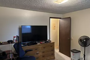 885 NE Sunset St, Roseburg, OR 97470 - Photo 9