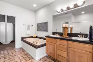 15900 SW Snowy Owl Ln, Beaverton, OR 97007 - Photo 15