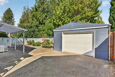 6826 N Congress Ave, Portland, OR 97217 - Photo 27