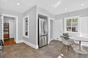 6826 N Congress Ave, Portland, OR 97217 - Photo 9