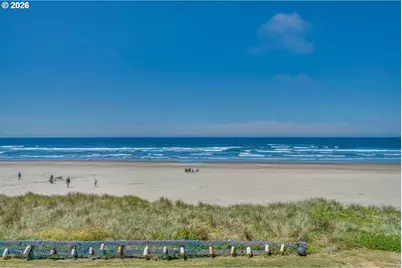 137 S Pacific St, Rockaway Beach, OR 97136 - Photo 23