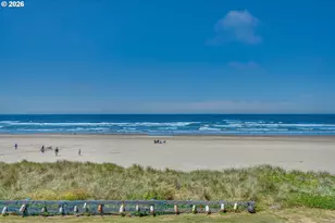 137 S Pacific St, Rockaway Beach, OR 97136 - Photo 23