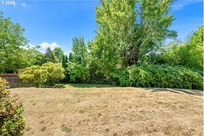 9420 NE Sacramento St, Portland, OR 97220 - Photo 37