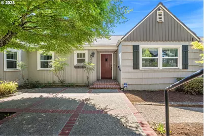 9420 NE Sacramento St, Portland, OR 97220 - Photo 7