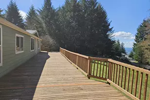 210 Webster Ln, Woodland, WA 98674 - Photo 7