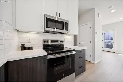 1722 SE Sherrett St, Portland, OR 97202 - Photo 13