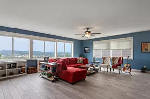 12674 SE Meadehill Ave, Happy Valley, OR 97086 - Photo 5