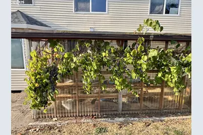 7212 SE Terrace Trails Dr, Portland, OR 97266 - Photo 27