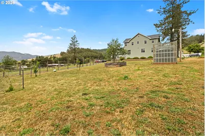 3802 North Myrtle Rd, Myrtle Creek, OR 97457 - Photo 37