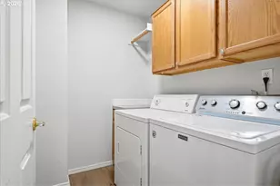 10321 SW Denney Rd, Beaverton, OR 97008 - Photo 27