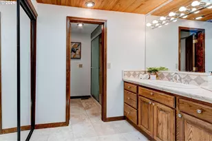 11400 NW Damascus St, Portland, OR 97229 - Photo 27