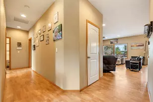 42465 Dale Ln, Astoria, OR 97103 - Photo 5