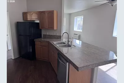 746 E Catherine Ave, Hermiston, OR 97838 - Photo 11