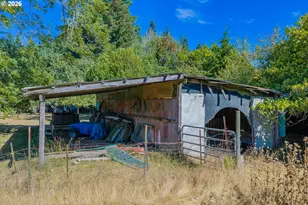94714 Conklin Meadow Ln, Broadbent, OR 97414 - Photo 45