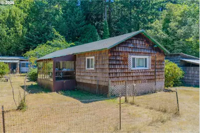 94714 Conklin Meadow Ln, Broadbent, OR 97414 - Photo 3