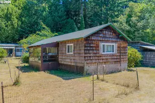 94714 Conklin Meadow Ln, Broadbent, OR 97414 - Photo 3