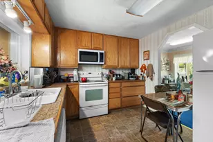 94714 Conklin Meadow Ln, Broadbent, OR 97414 - Photo 27