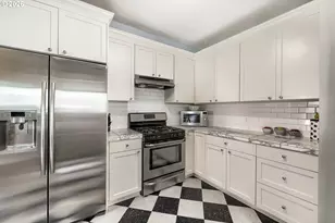 5812 SE Bush St, Portland, OR 97206 - Photo 13