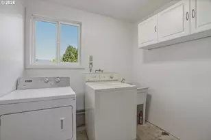 13039 NE Morris St, Portland, OR 97230 - Photo 39