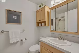 13039 NE Morris St, Portland, OR 97230 - Photo 25