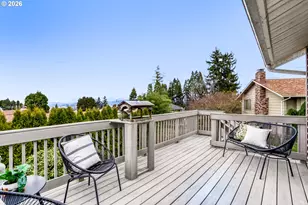 13039 NE Morris St, Portland, OR 97230 - Photo 13